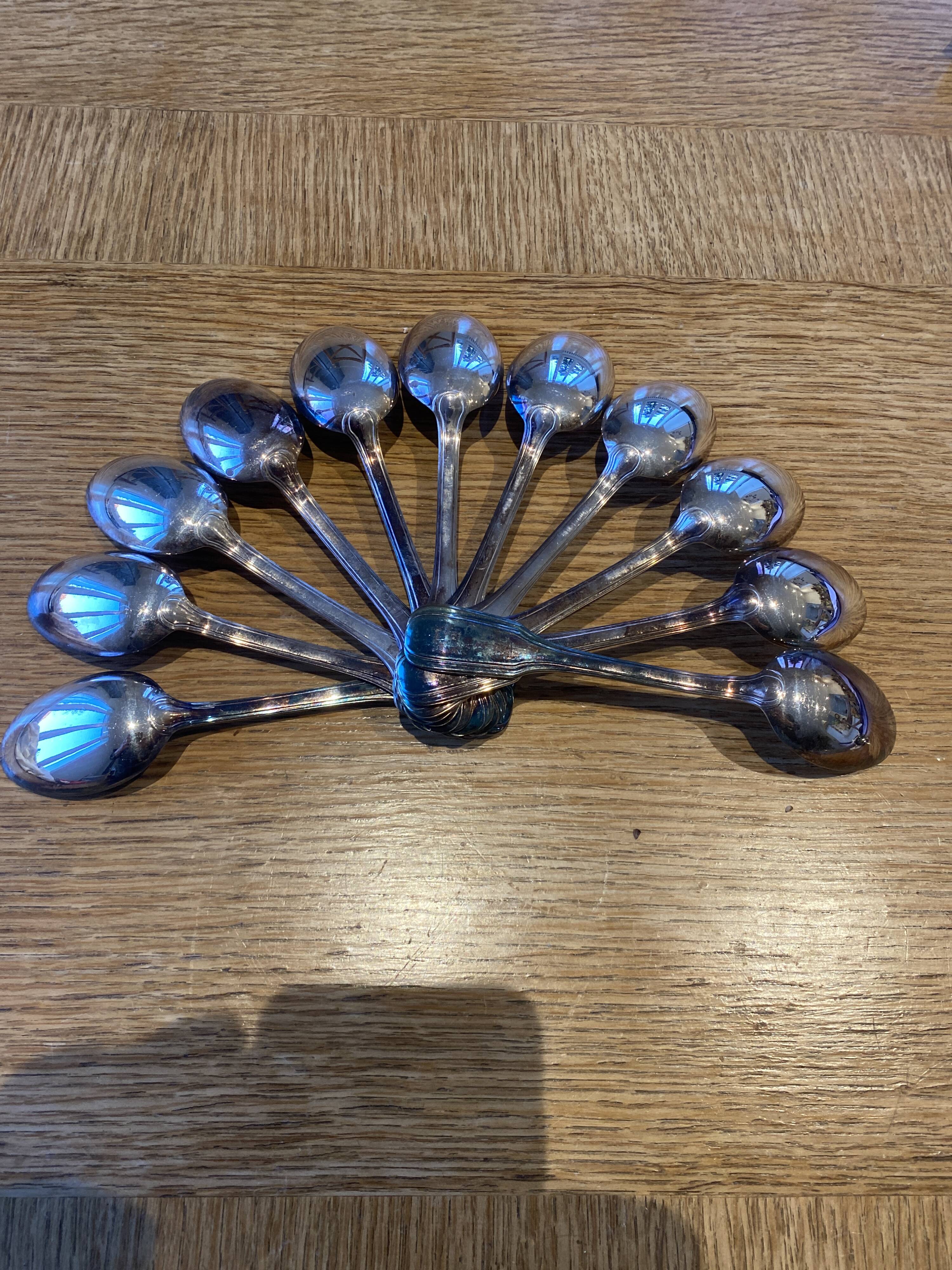 12 silver-plated dessert spoons