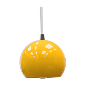 Baladeuse jaune rétro