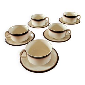 5 Boch La Louvière cups and saucers