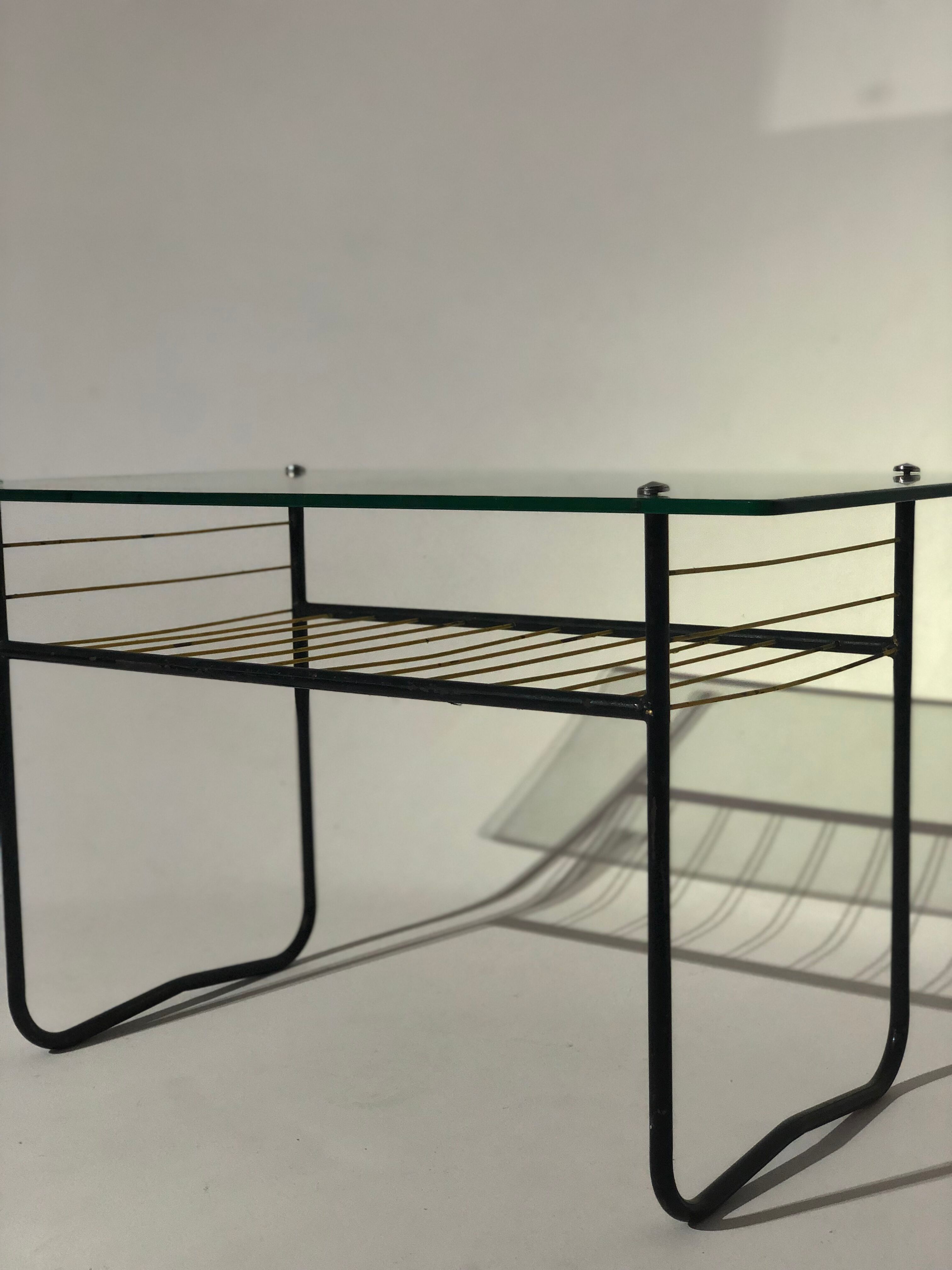Vintage coffee table 1960 - scoubidou, black tubular metal and glass top