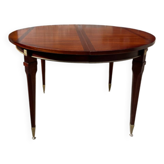 Table ronde style Louis XVI