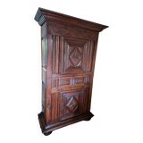 Vendée cabinet, standing man, 17th century