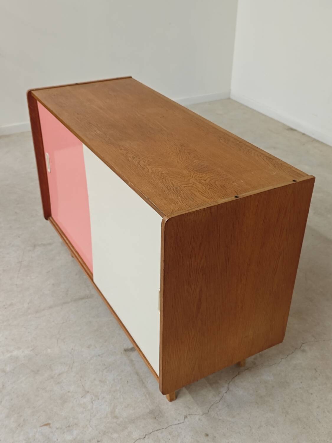 Wooden buffet U 452 pink by Jiri Jiroutek for Intérier Praha 1960