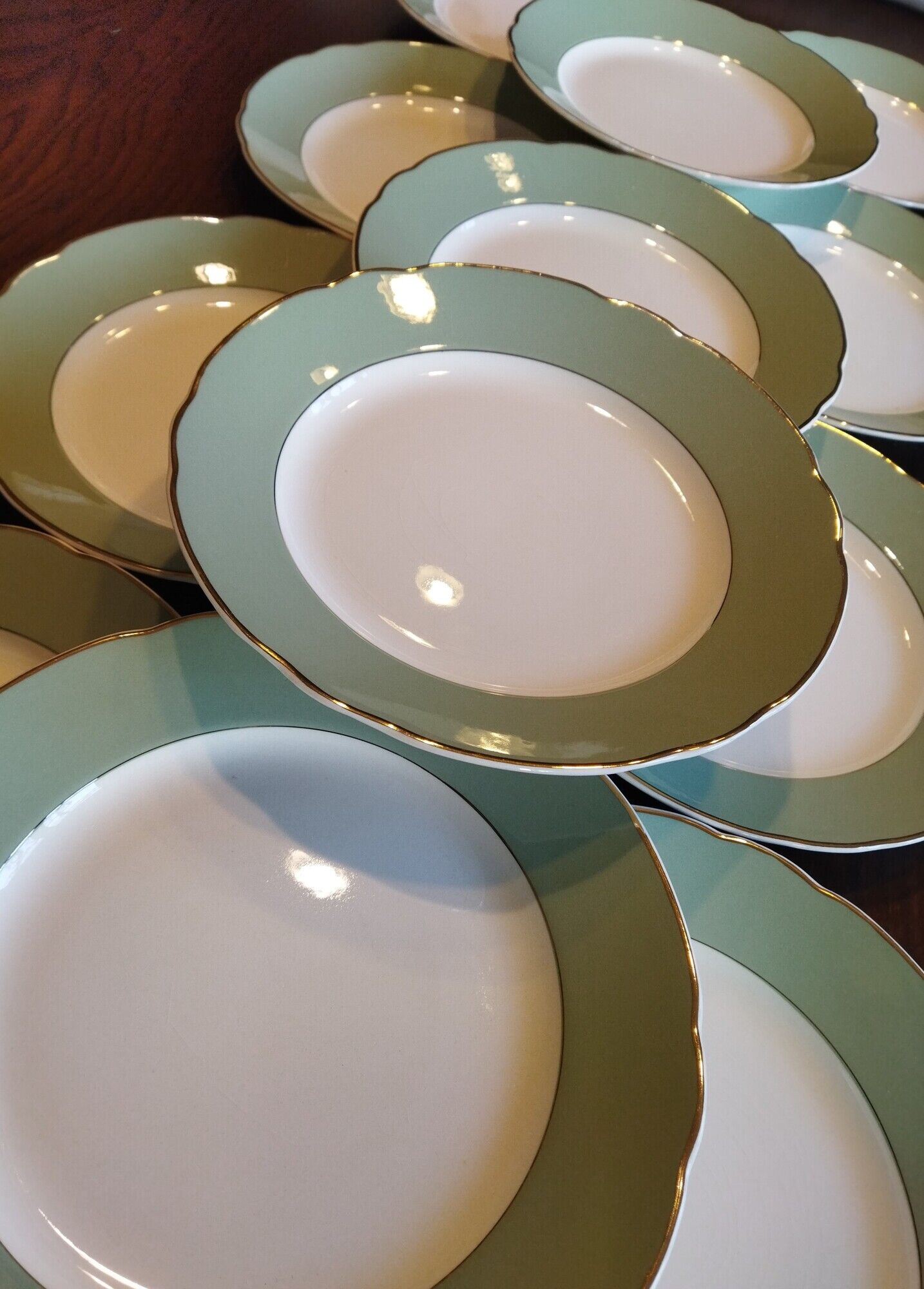 12 flat plates Villeroy & Boch Mettlach celadon green and vintage gold 1960s