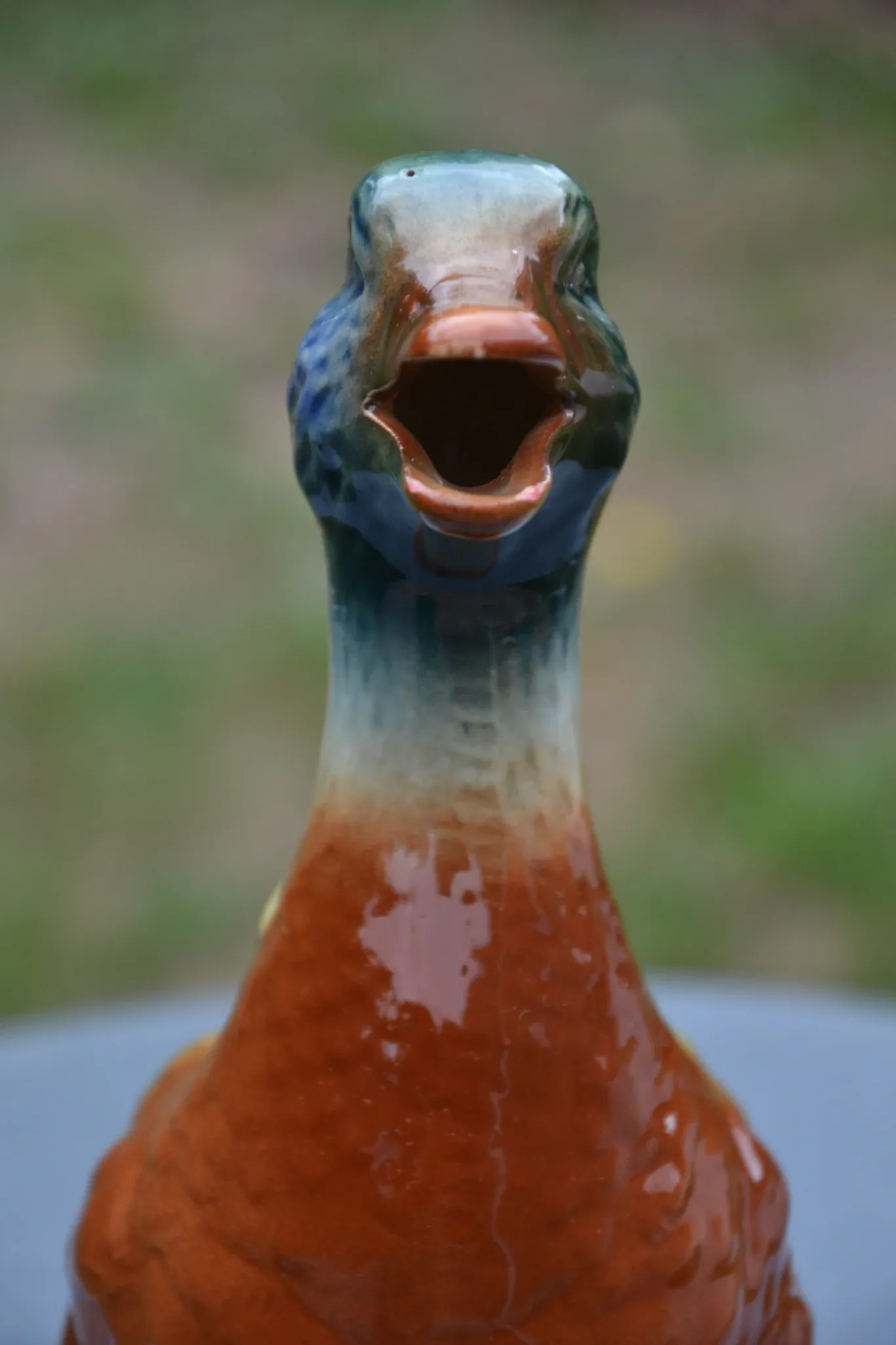 St Clément barbotine duck jug