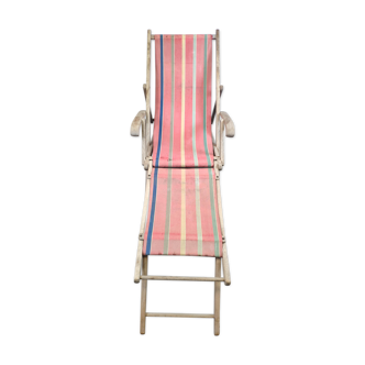 Wooden sun lounger with foot rest