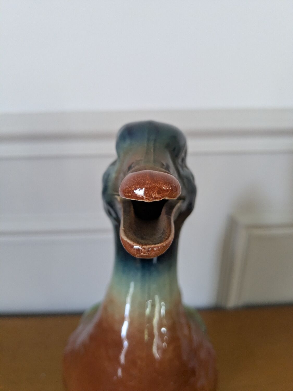 Duck pitcher