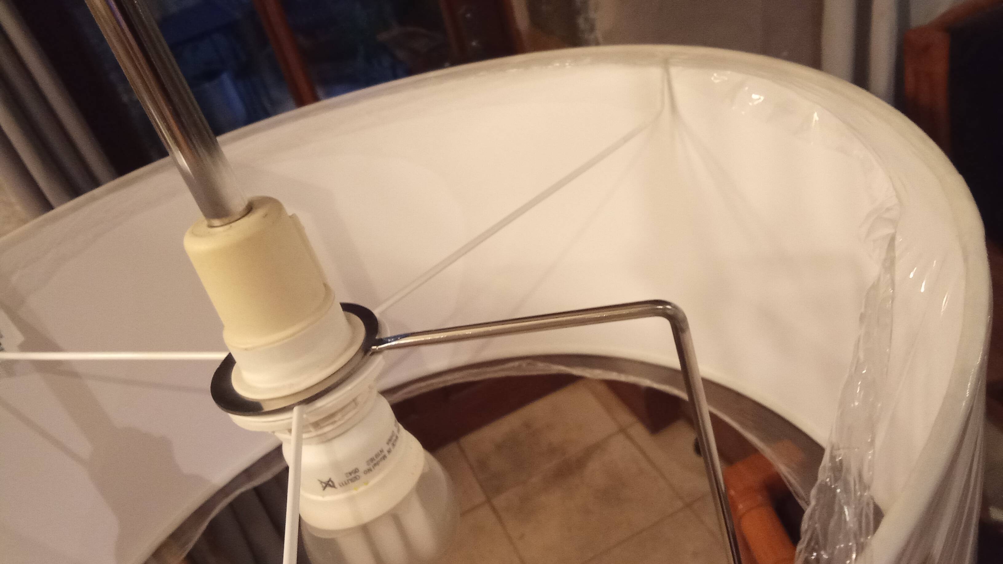 "Mama" floor lamp. Ligne Roset.