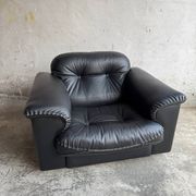 De Sede DS-101 Black Leather Lounge Chair — Swiss Handmade Mid-Century Armchair
