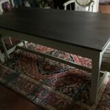 Farm table