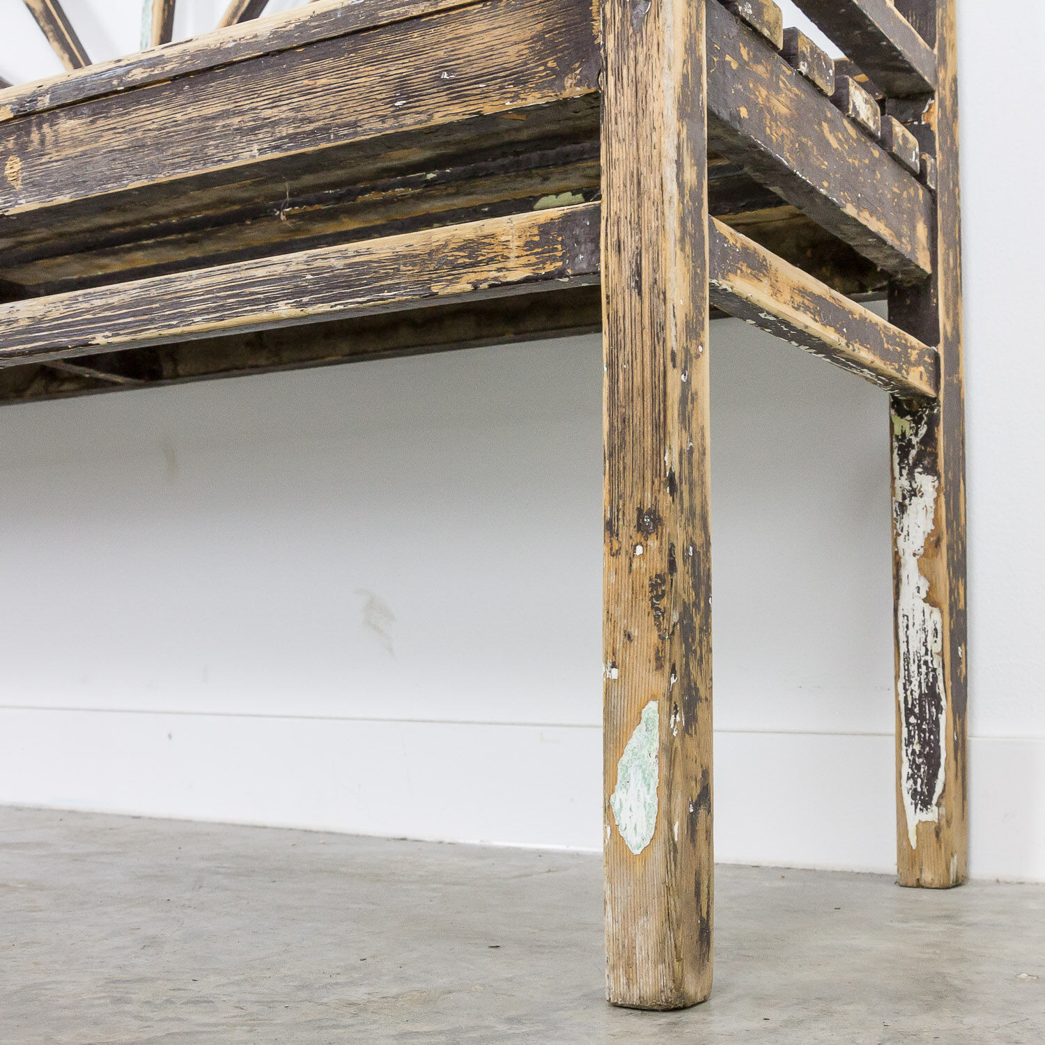 Wooden bench “Sunrise” patina