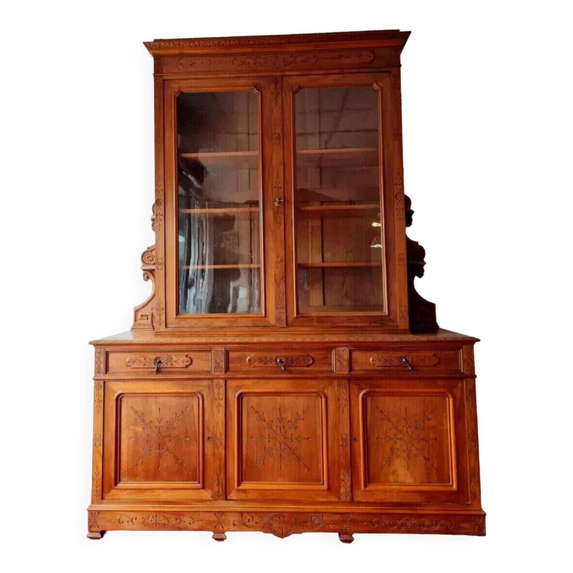 Louis Philippe period castle library in walnut circa 1830