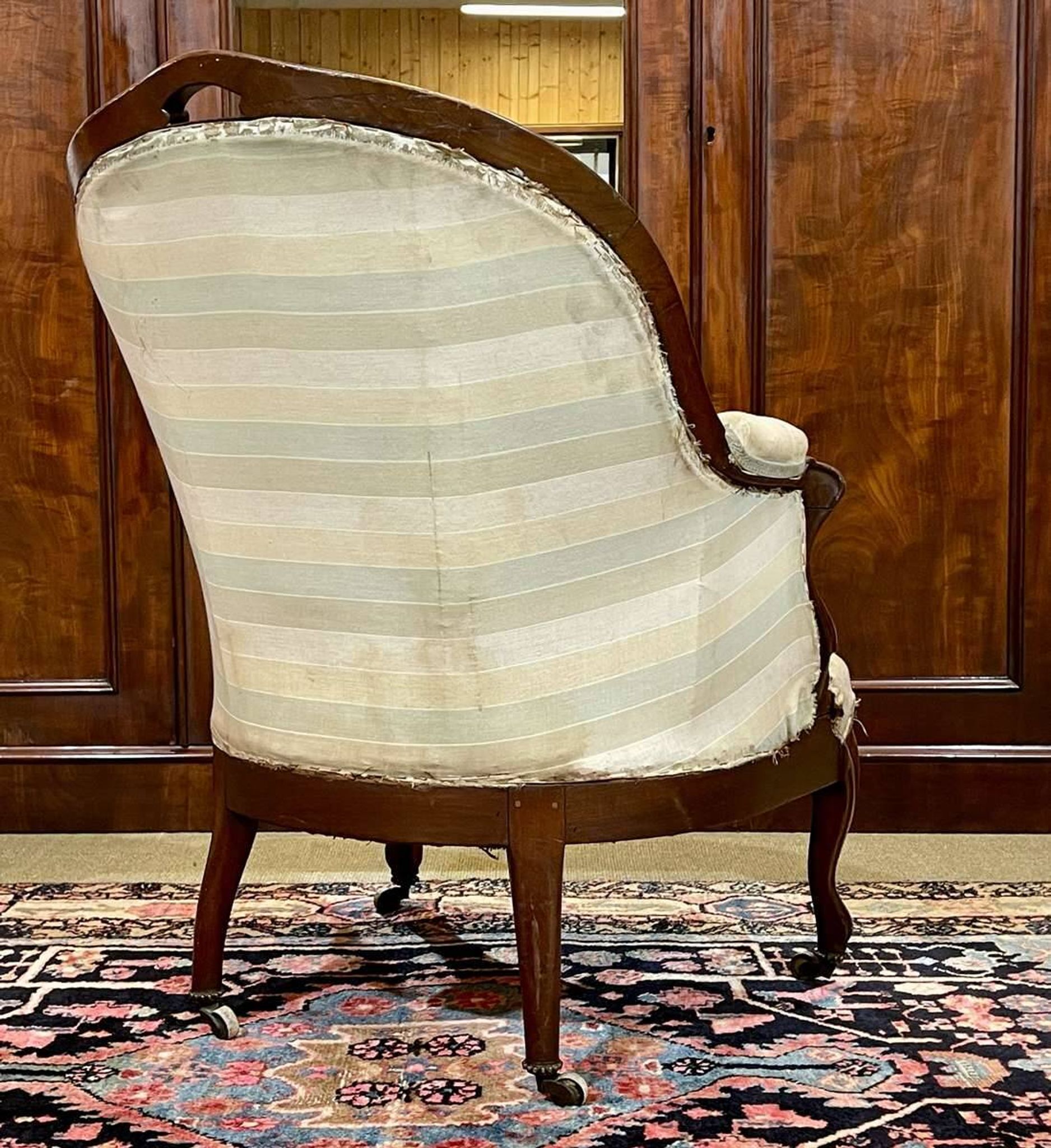 Napoleon III bergère in mahogany from the late 19th century to be reupholstered.