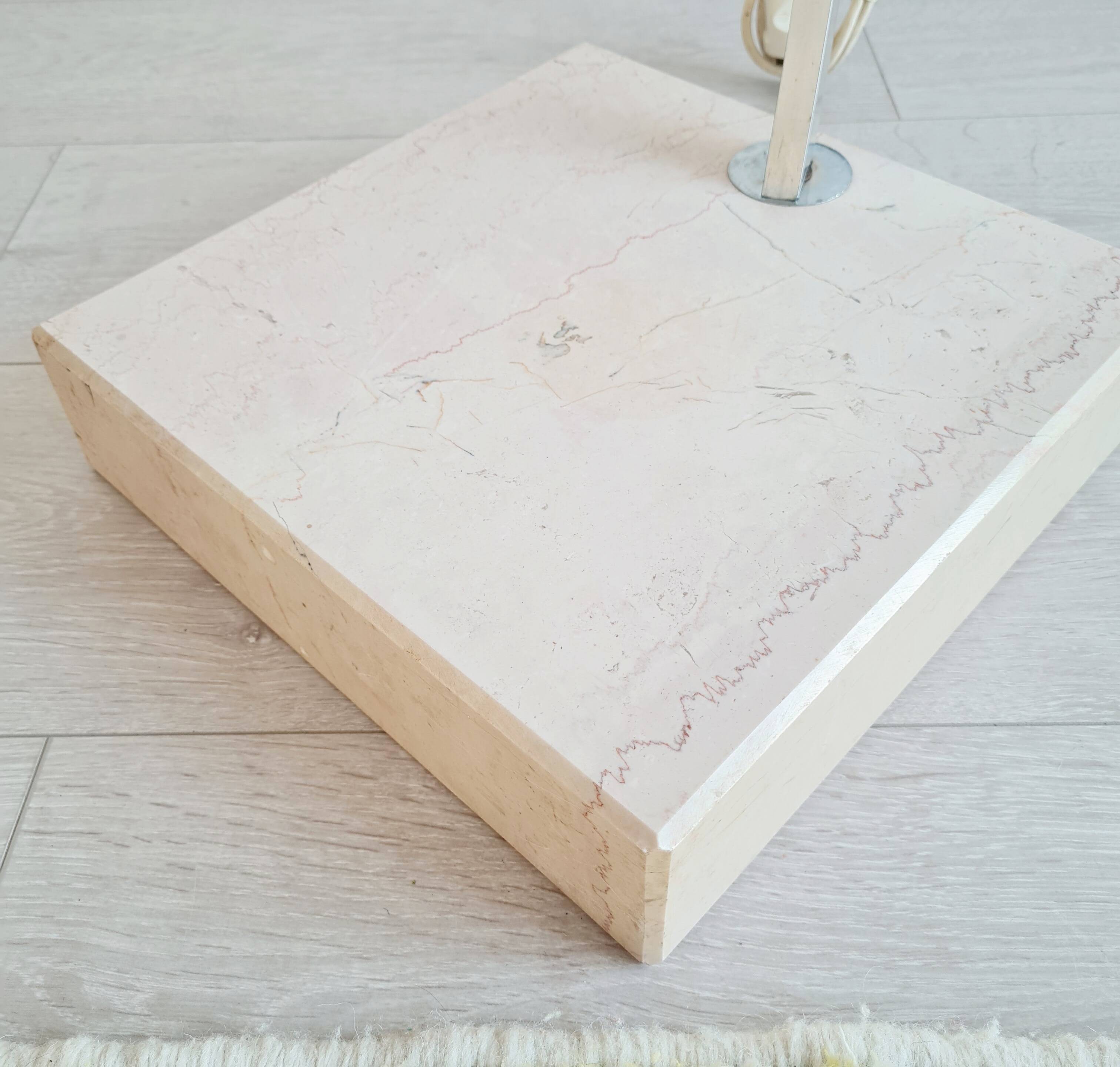 Arc floor lamp from the 60s-70s Guzzini