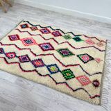 Handcrafted Moroccan Berber carpet 180 x 123 cm