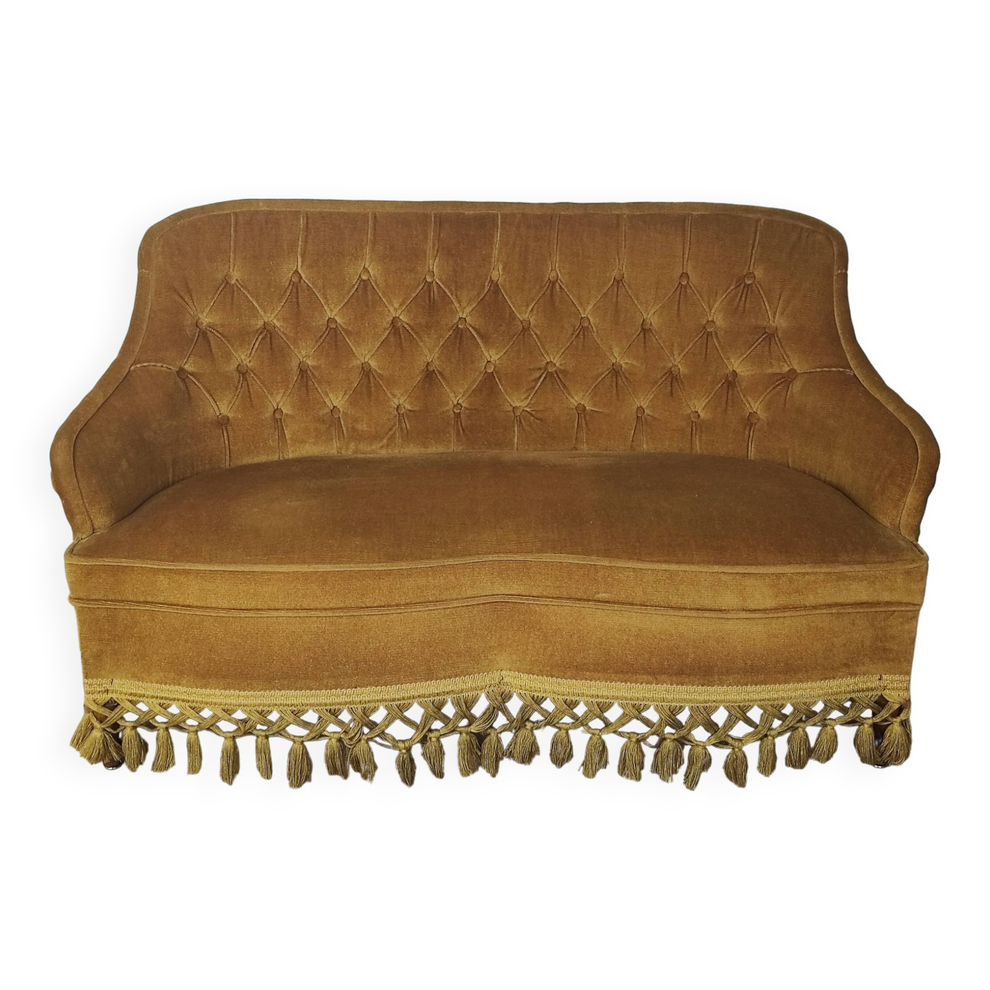 Velvet toad sofa