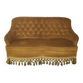 Velvet toad sofa