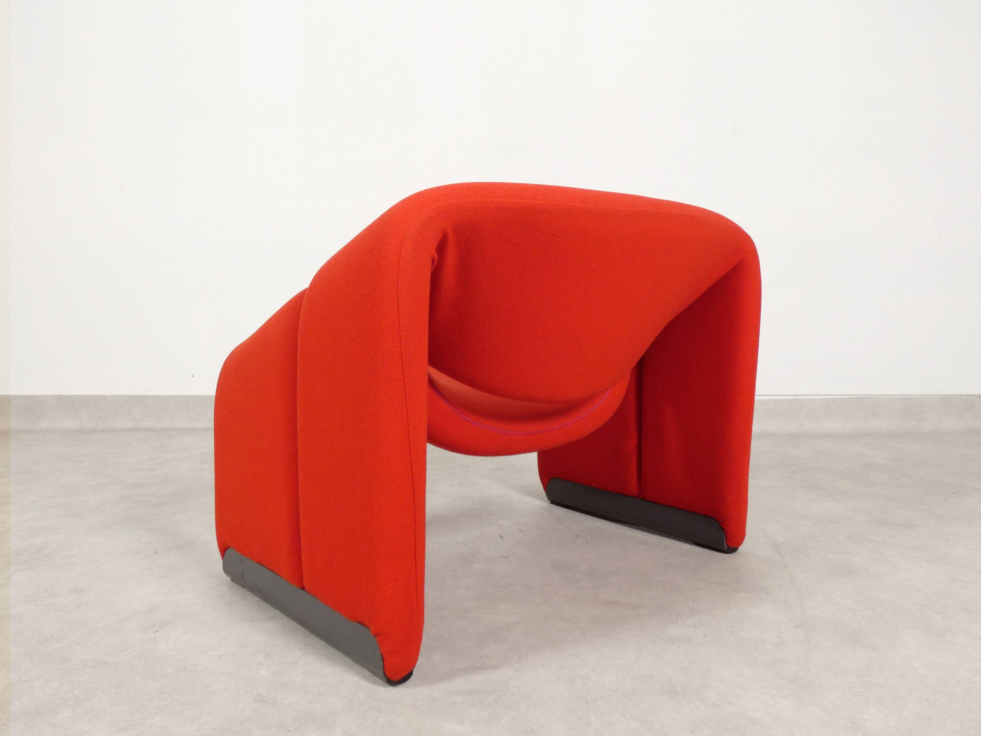 Artifort F598 - 'M-chair' by Pierre Paulin
