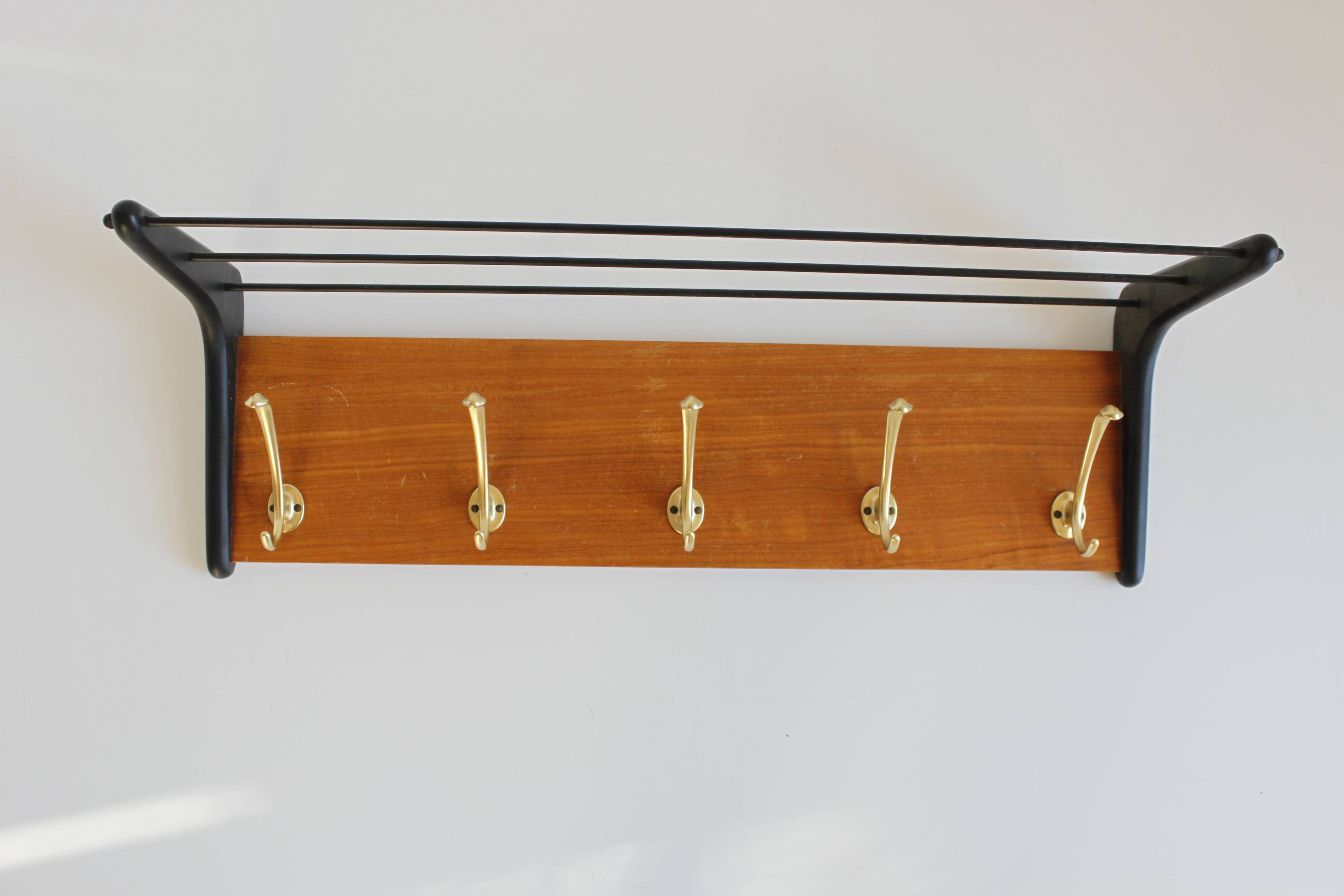 Porte-manteau Boomerang en teck par Alfred Hendrickx pour Belform, Belgique, années 1950
