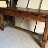 Farm table