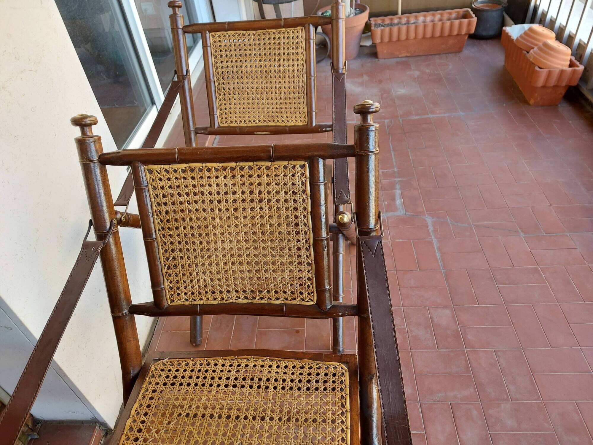 Set of 4 folding chairs old colonial style