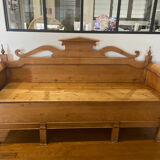 Anti-suite bench