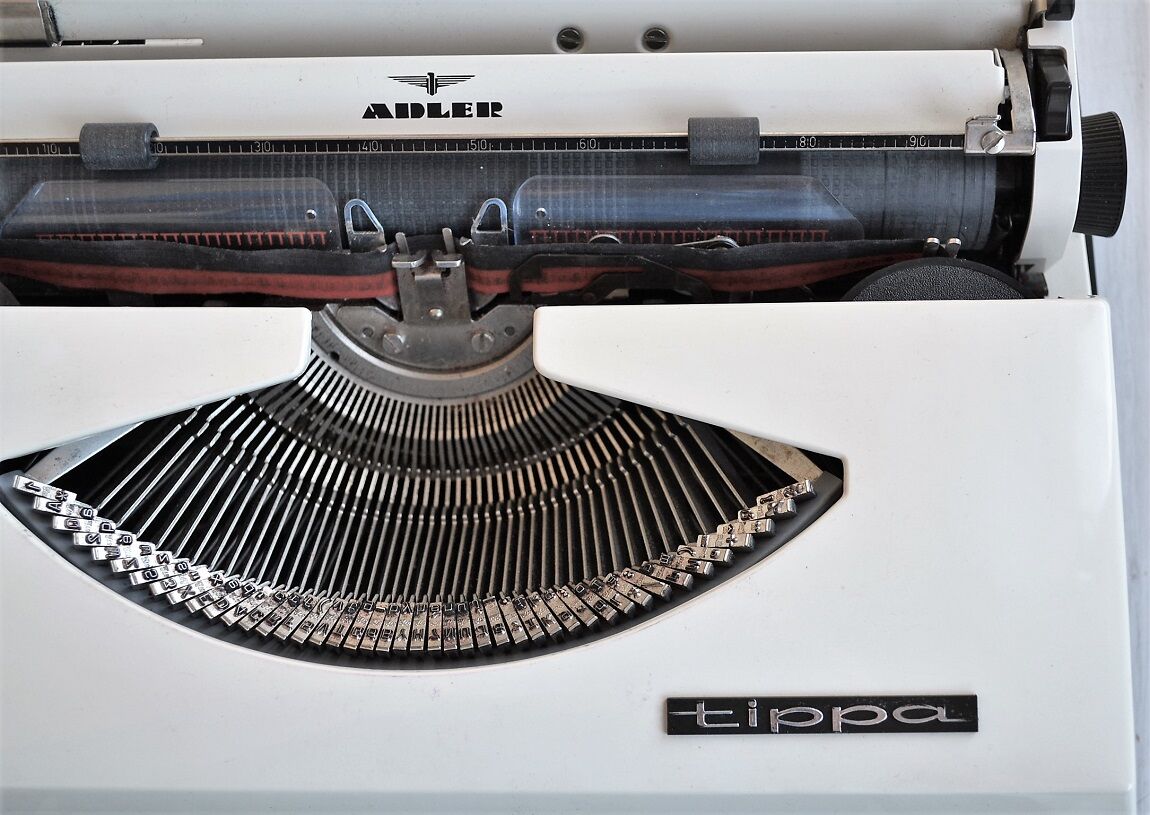 Model machine to write portable Adler Tippa 1960 s