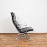 Model EA222 lounge chair by Ray & Charles Eames for Vitra, 1980s