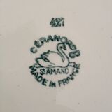 Set 4 dinner plates and 4 soup plates