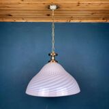 Large swirling Italian pendant lamp in pink Murano glass, 1970s.