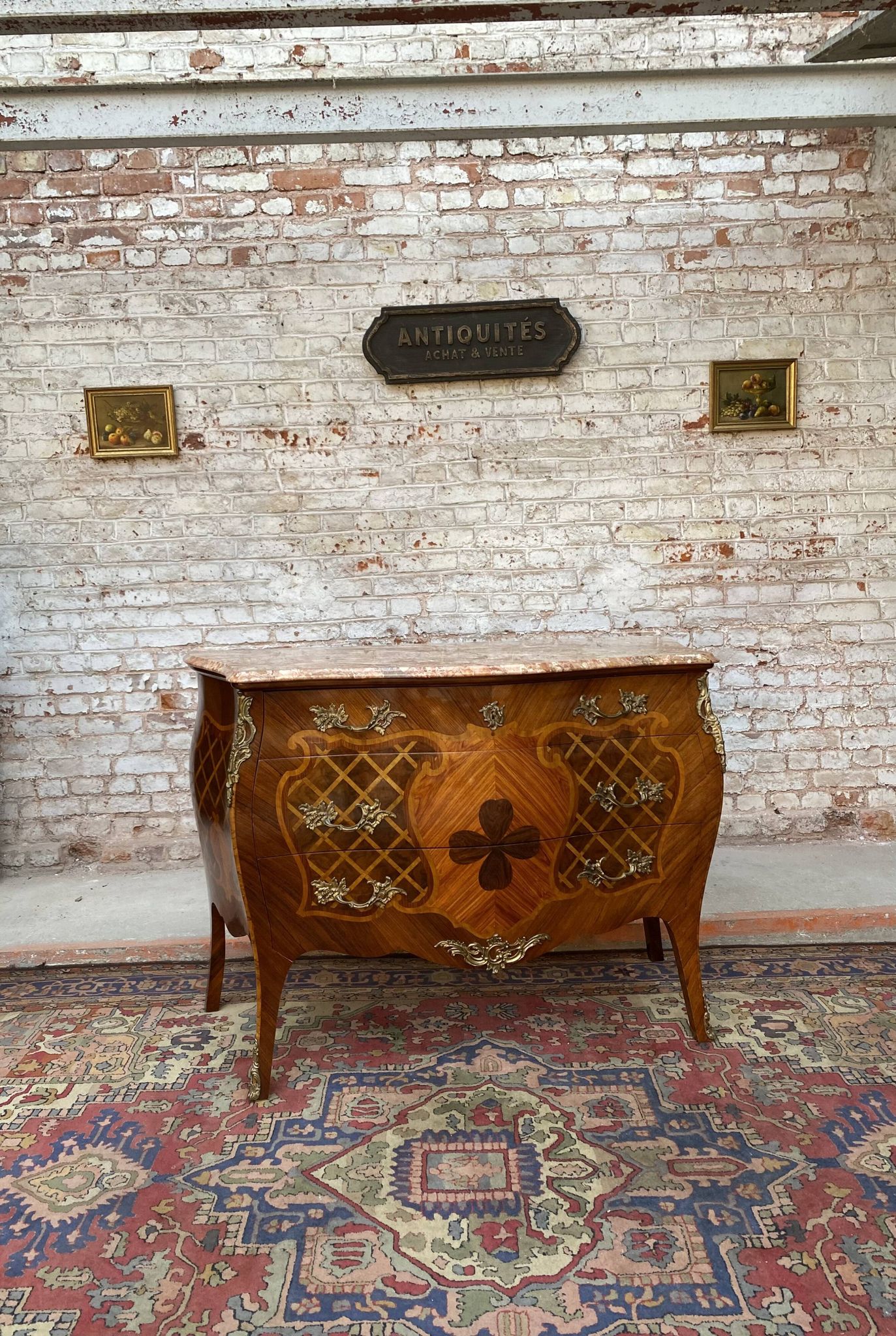 Chest of drawers stamped in marquetry Louis XV style
