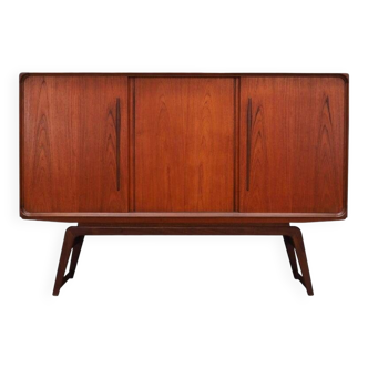 Buffet haut en teck, design danois, années 1960