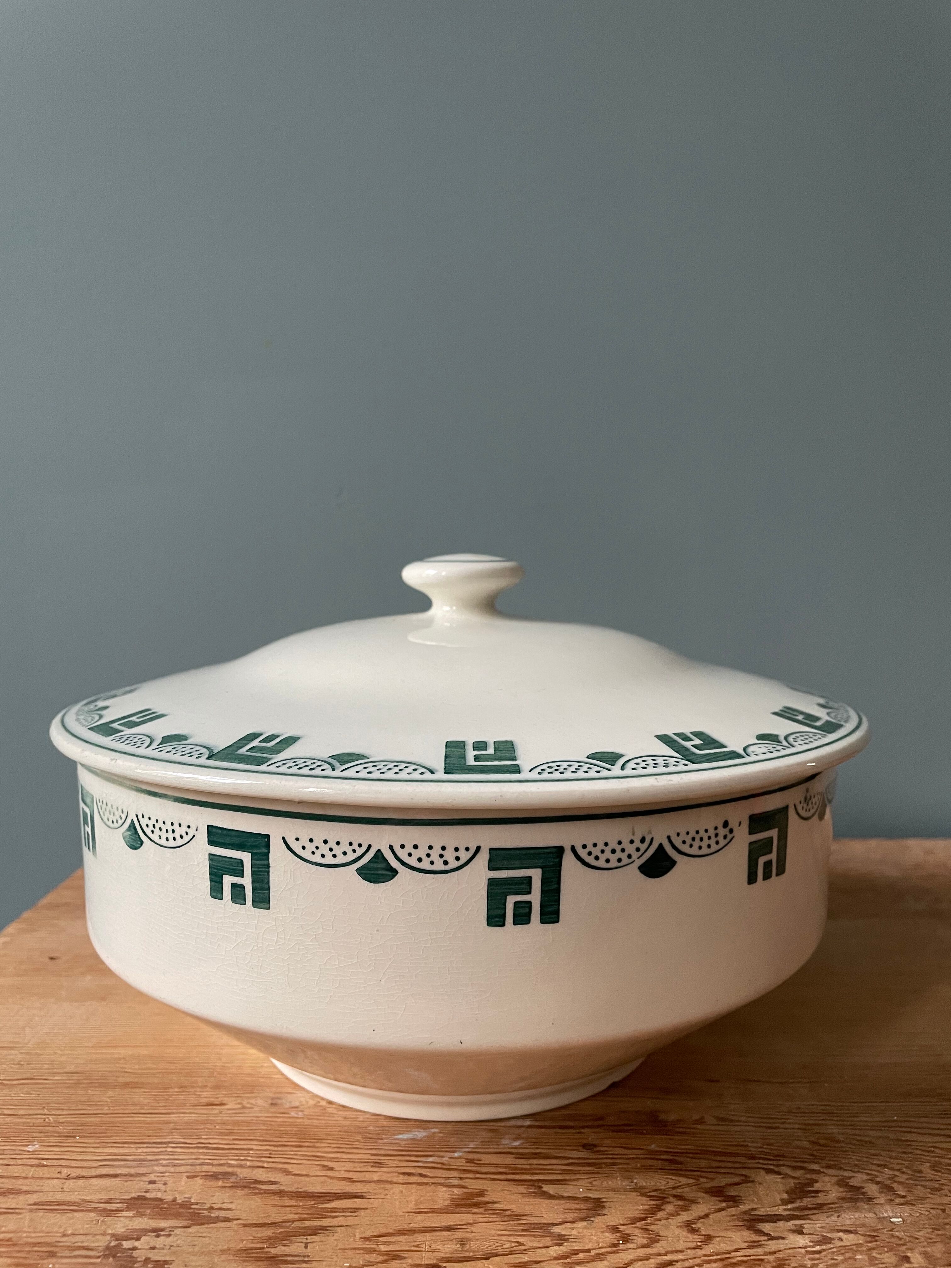 Vegetable 1930 in lunéville earthenware, lucas model