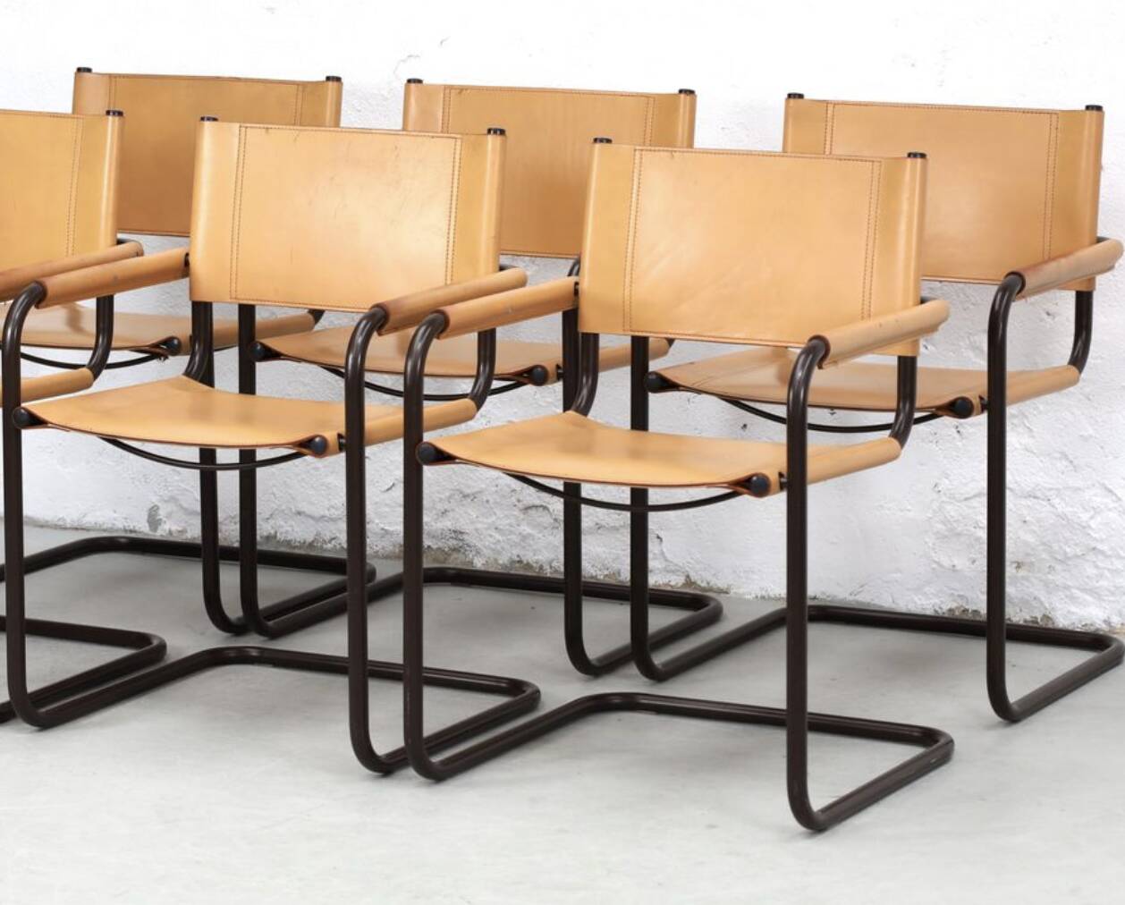Lot 4 fauteuils Breuer B34