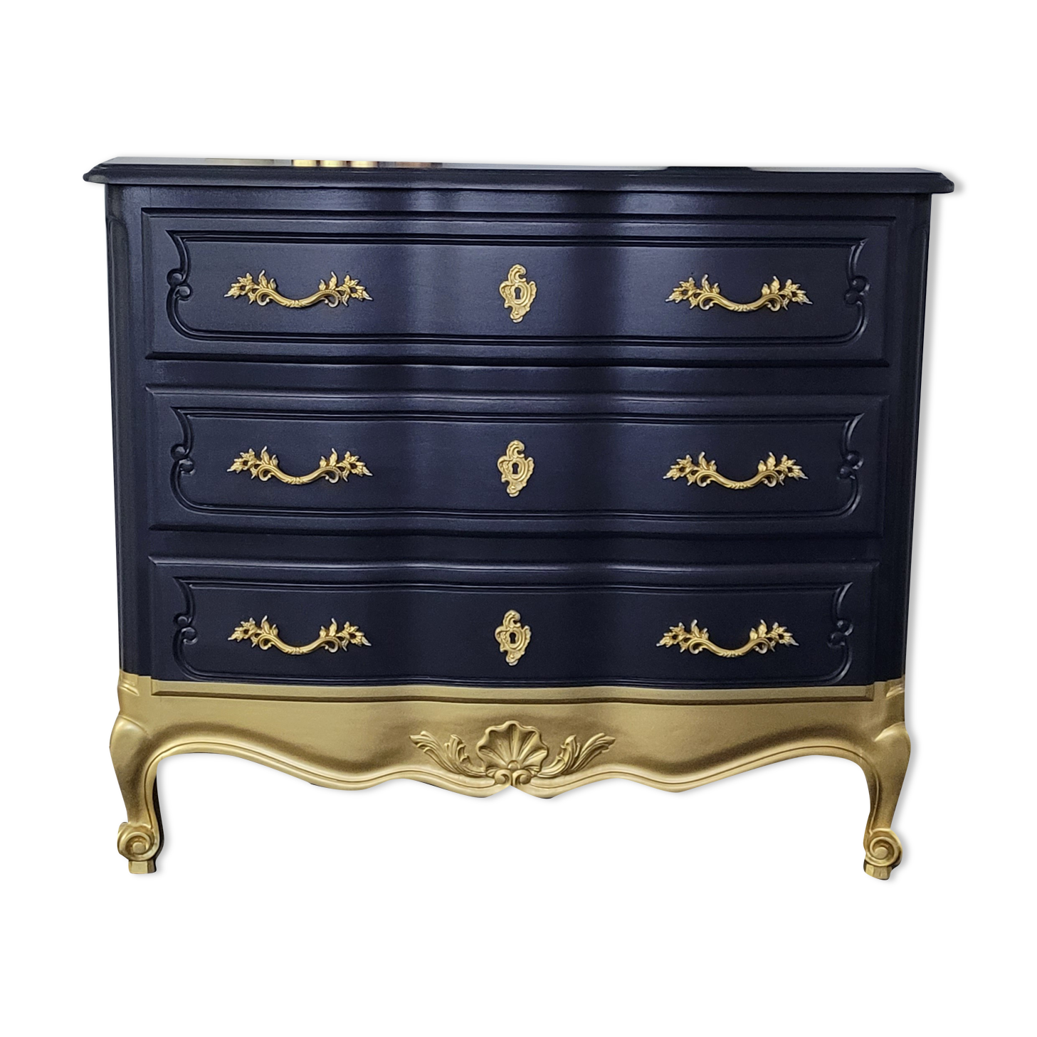 Louis XIV style cherry chest of drawers, with 3 drawers