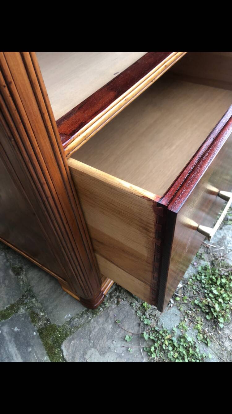 Art Deco chest of drawers