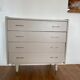Commode peinte en taupe, 1950