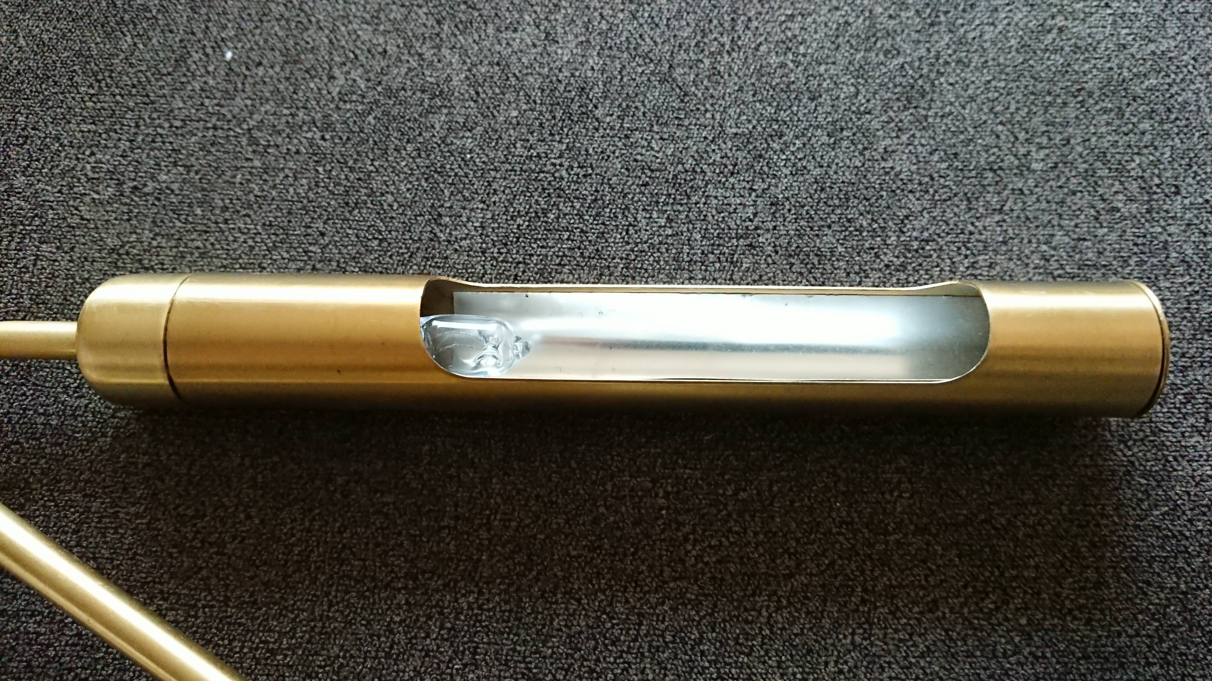 Copper wall lamp for artwork