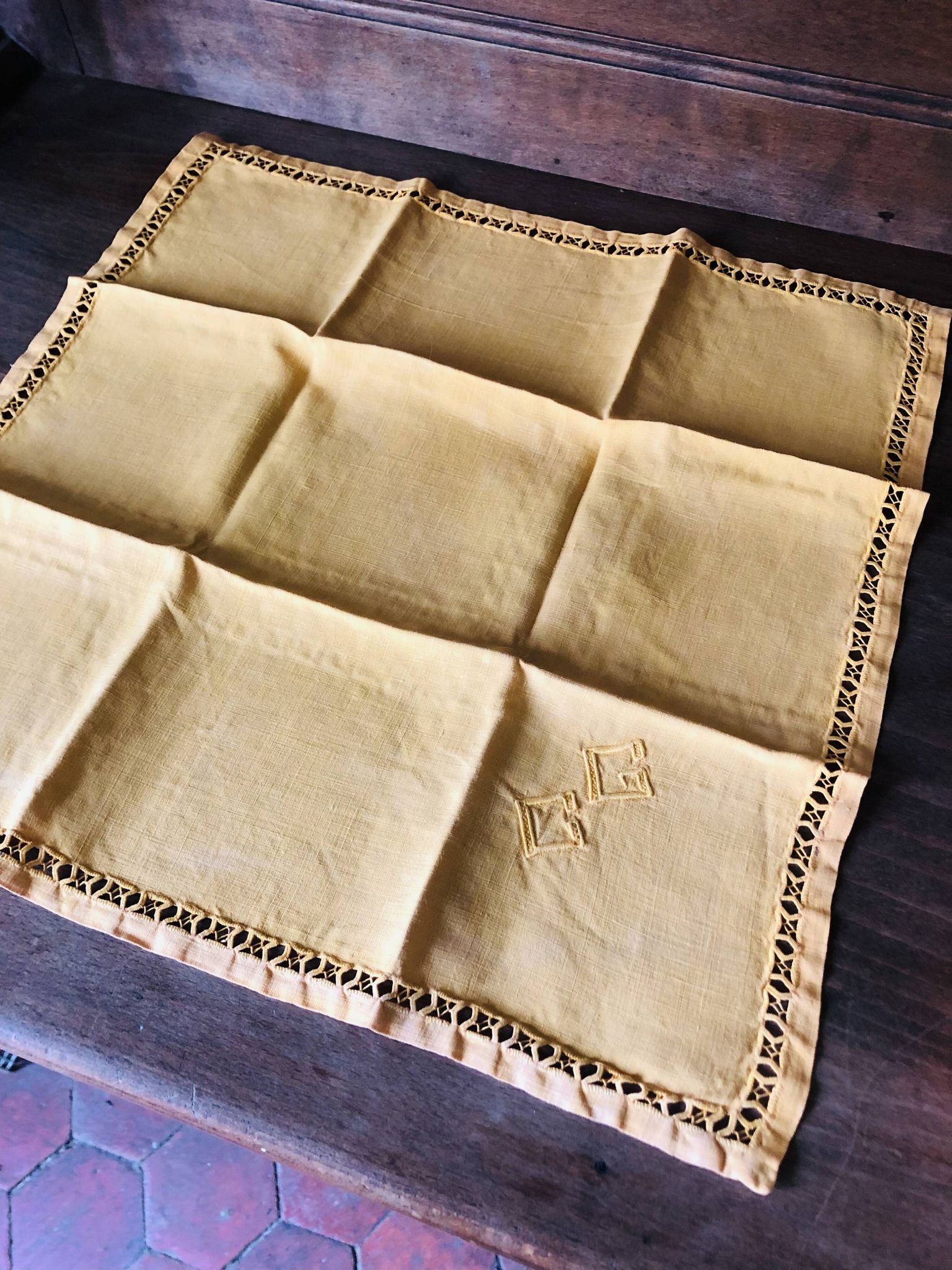 8 serviettes anciennes monogrammées CG - 38x38 cm - Coton