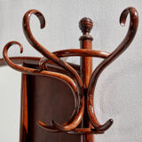 10904 coat stand