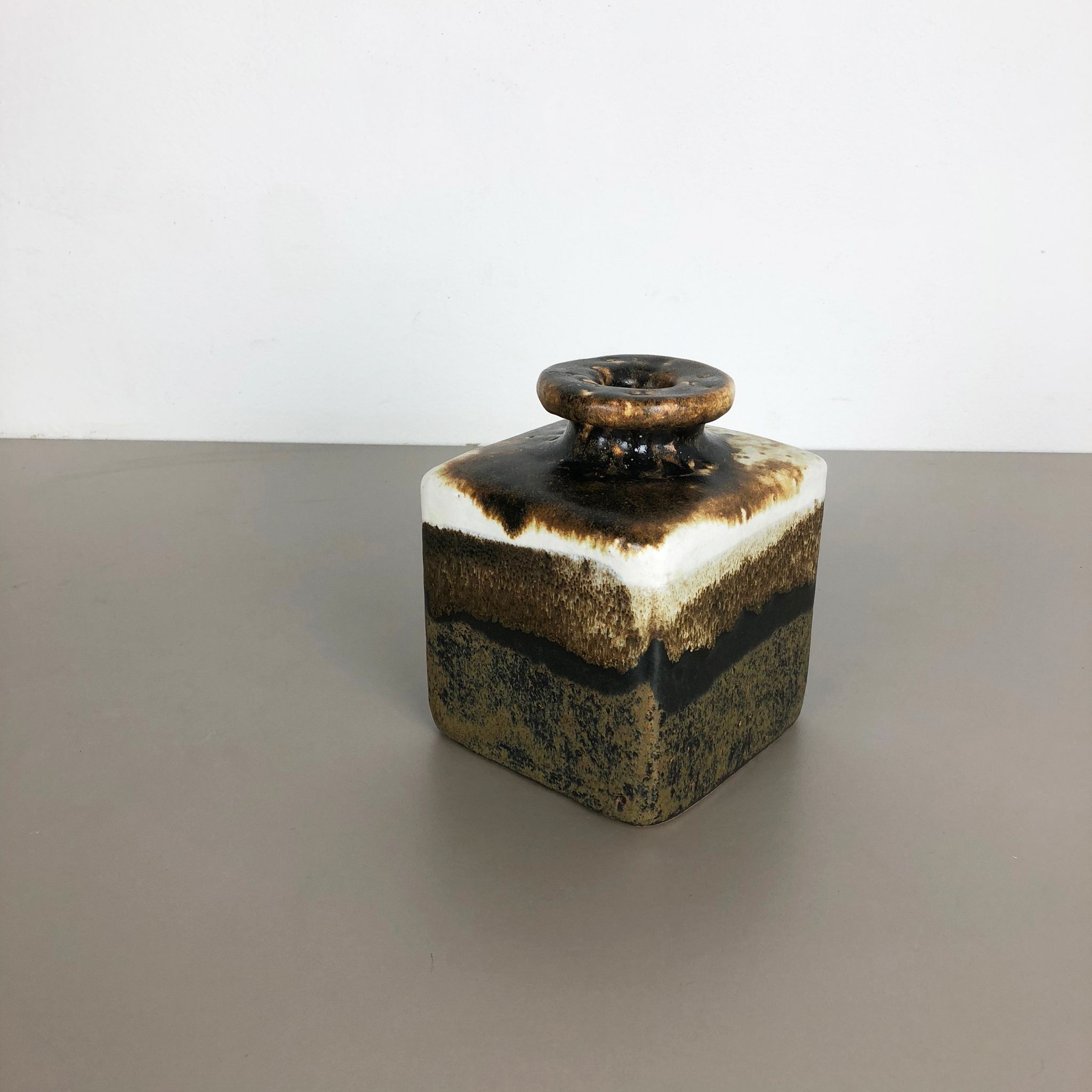 Vase par Babara Stehr Ceramics super rare 1970s ceramic studio pottery Allemagne