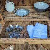 Standing man's wardrobe