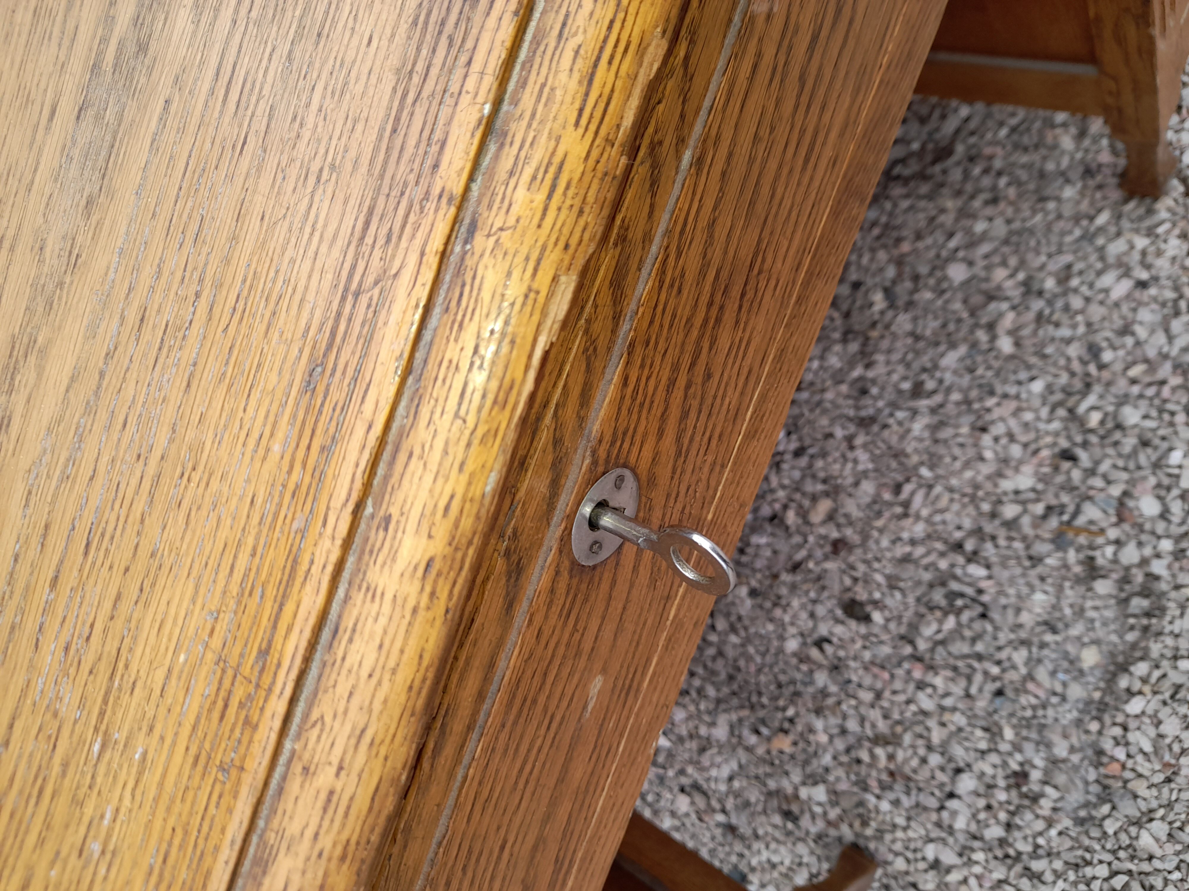 Old 1950 oak desk 5 drawers