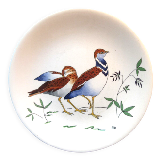 Assiette modèle gibier signée gien, les oiseaux de chasse, les outardes