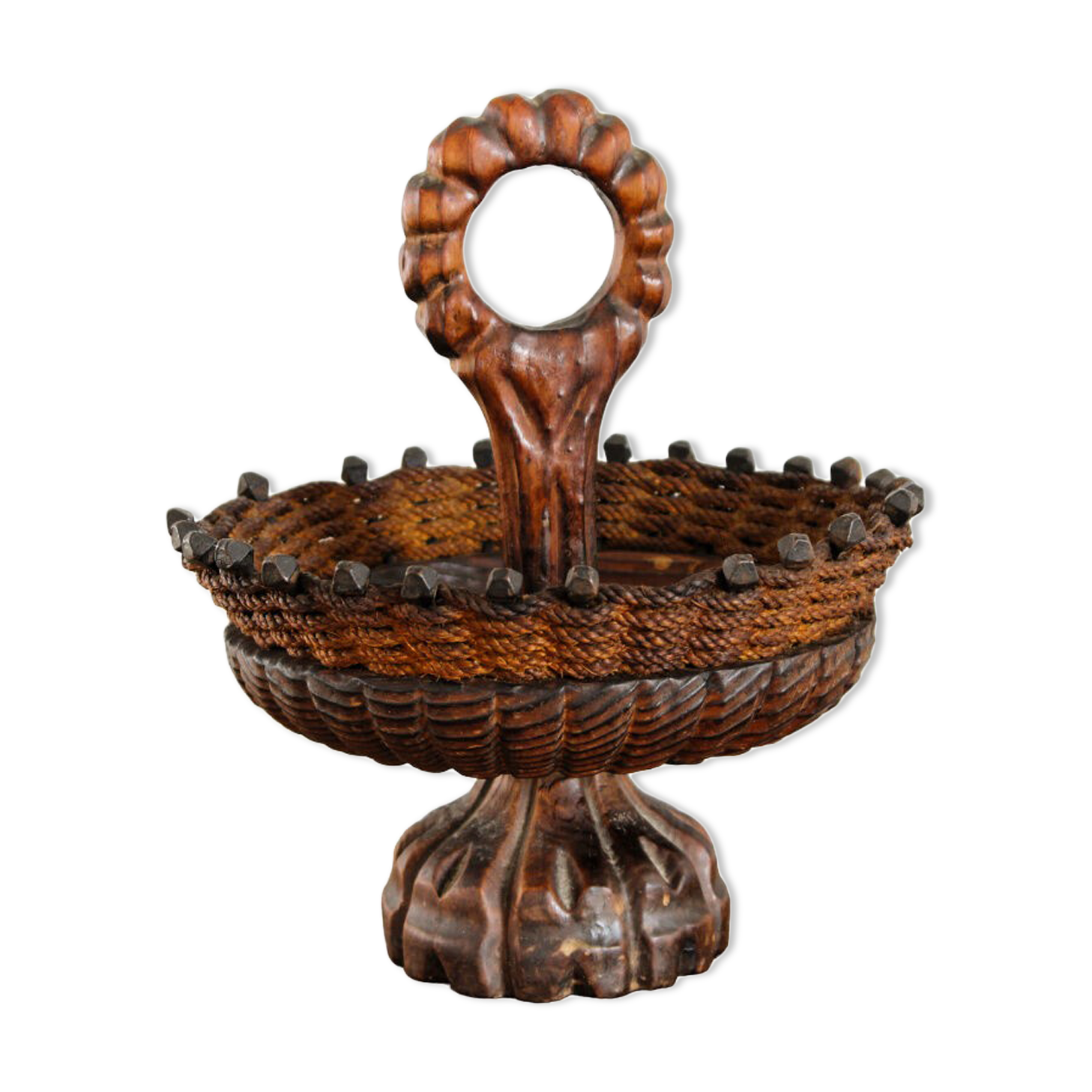 Coupe à fruits en bois sculpté