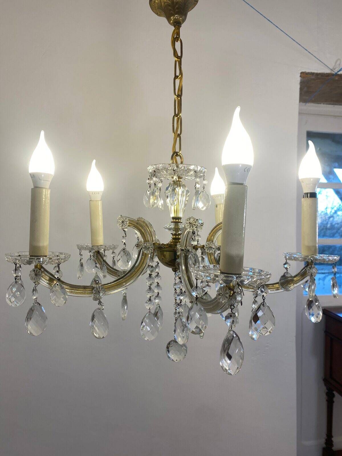 Louis XV style chandelier, glass pendants, 6 lights
