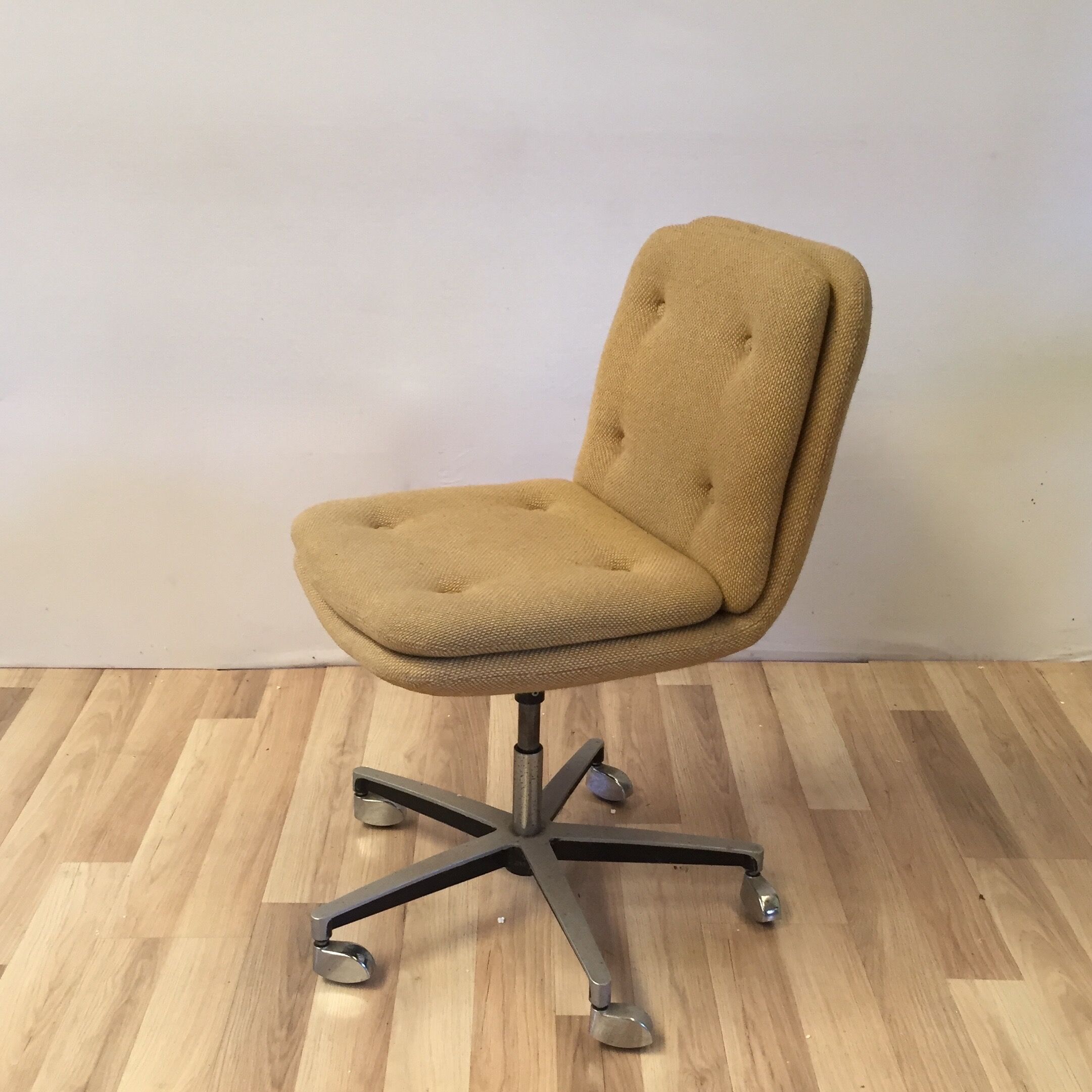 70s office chair