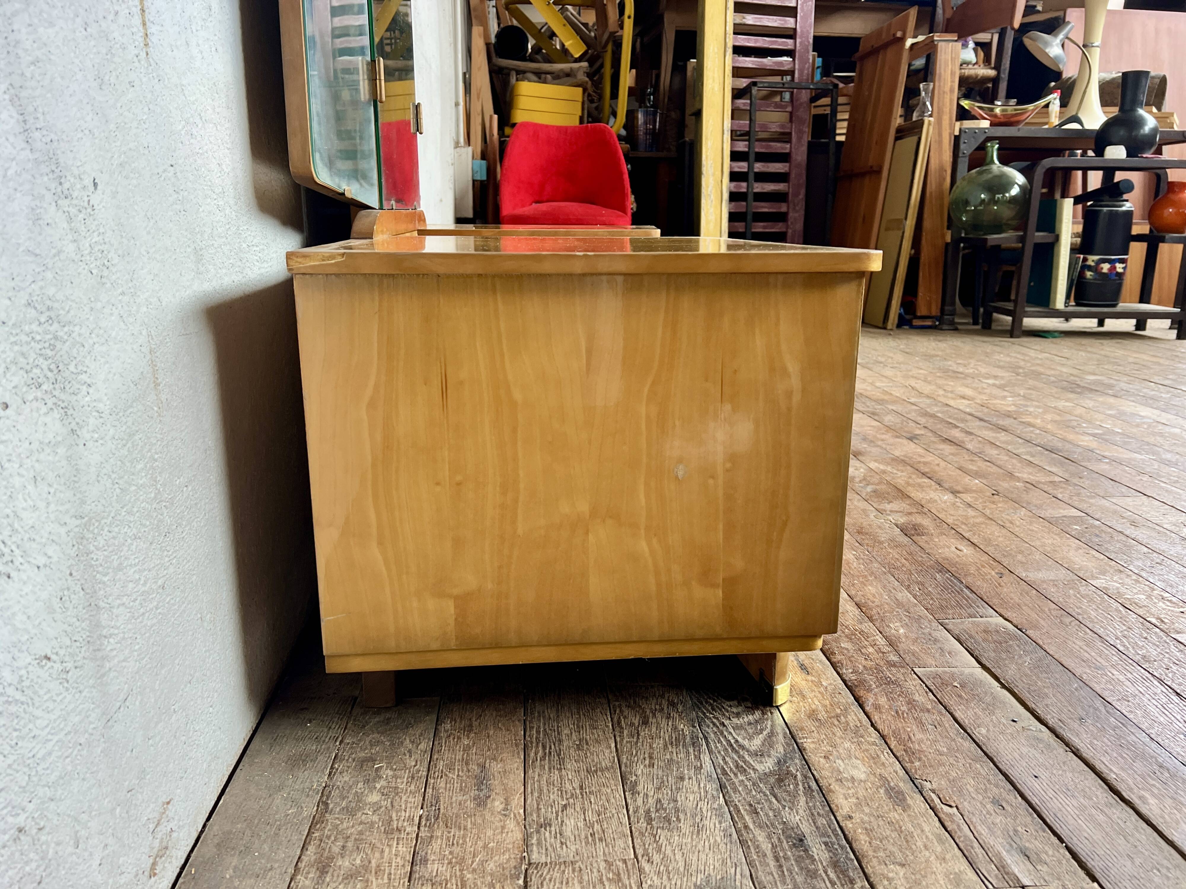 Vintage dressing table/vanity table/entryway furniture