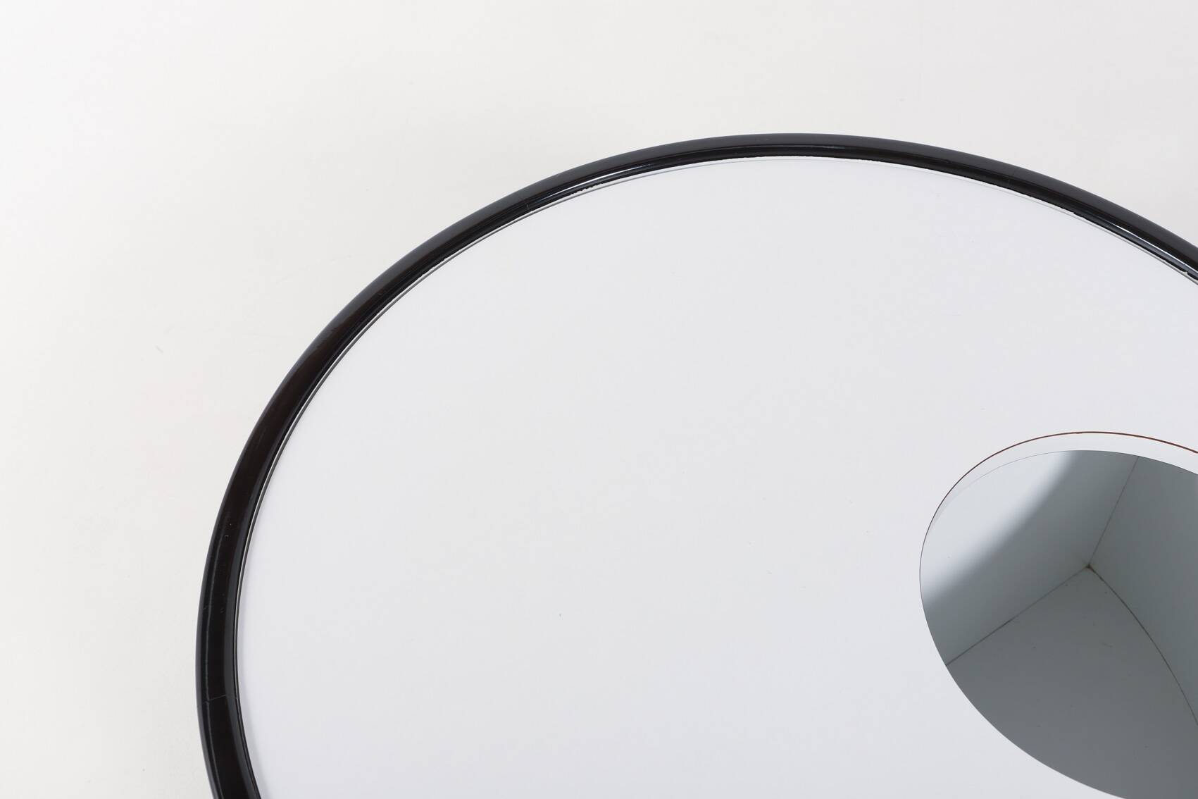 Impressive Vintage Italian coffee table – drinks storage table, 1980’s