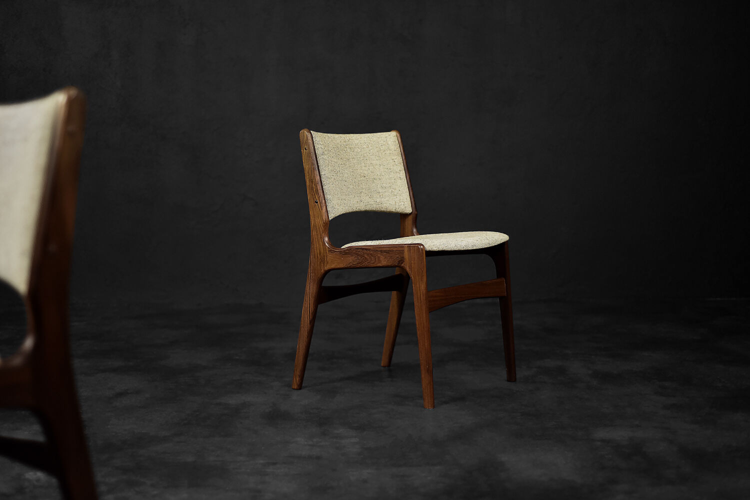 Chaises de salle à manger scandinaves modernes vintage en teck et laine beige modèle 89 par Erik Buch, années 1950, lot de 4